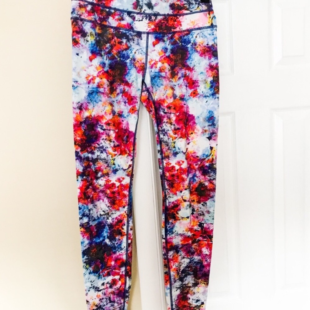 Athleta sonar leggings size small